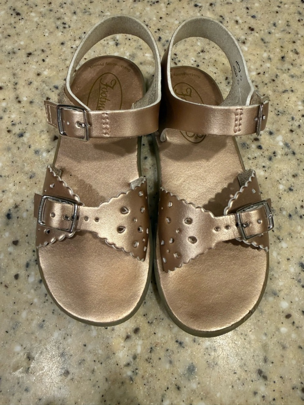 Footmates Rose Gold Scalloped Sandals | Size 12